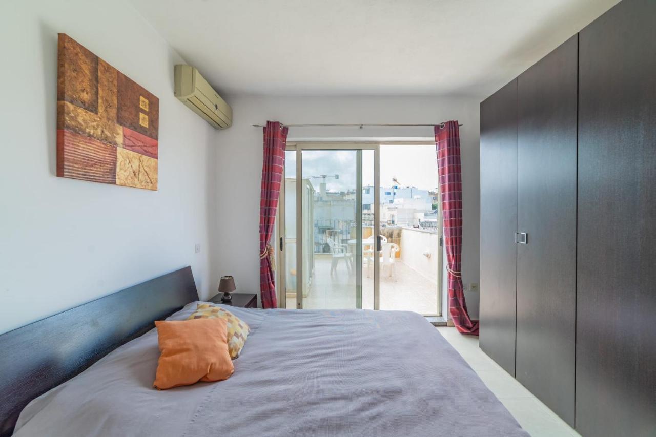 Amazing Views Of Spinola Bay In Heart Of Stjulians-Hosted By Sweetstay Saint Julian's Eksteriør billede
